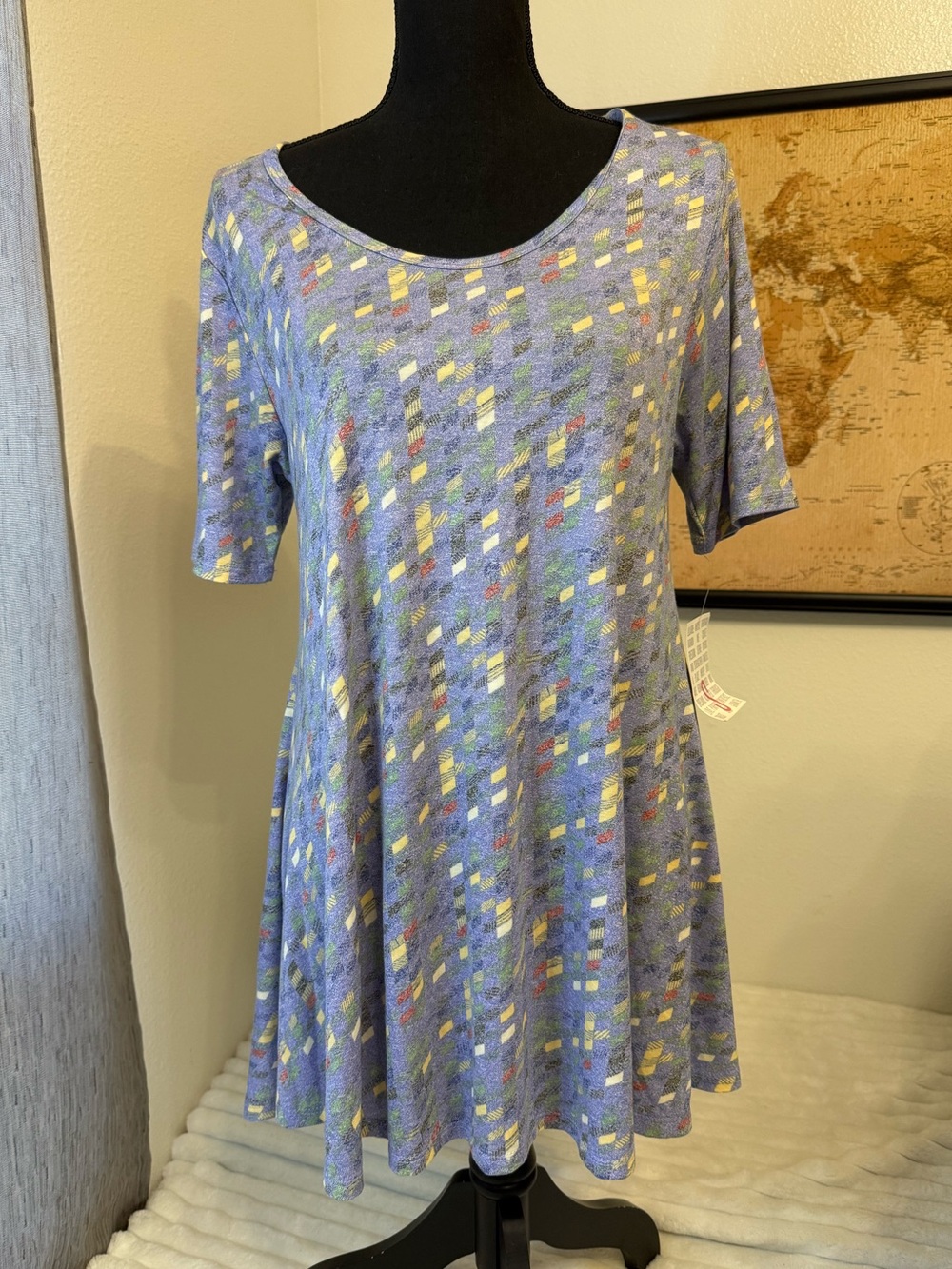 Lularoe Perfect T tee shirt Size small